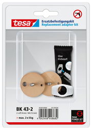tesa Ersatzbefestigungskit BK 43-2, bestehend aus zwei runden Befestigungsadaptern und einem Klebstoff, in einer Blisterverpackung, Vorderansicht