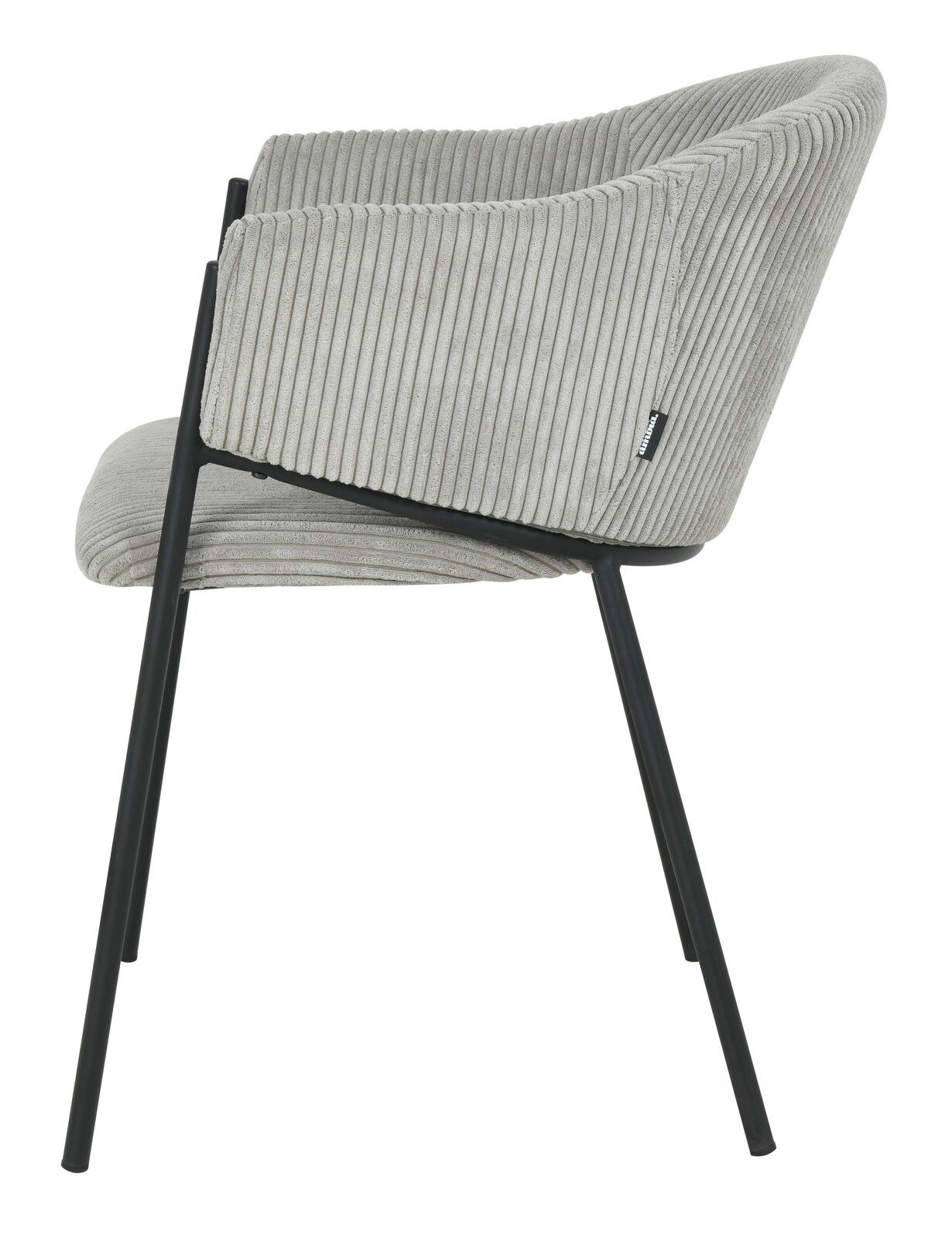 Seitenansicht eines grauen Armlehnstuhls mit geripptem Stoffbezug und schwarzen Metallbeinen.
