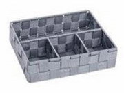 Grauer Badorganizer Adria klein mit vier Fächern, aus geflochtenem Material, Perspektive von schräg oben.