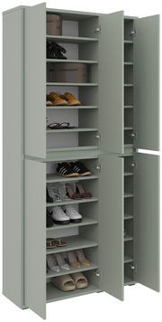 Grüner XXL-Schuh- und Mehrzweckschrank mit offenen Türen, gefüllt mit verschiedenen Schuhen, aus frontaler Perspektive.