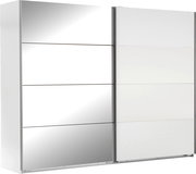 Zweiflügeliger Schwebetürenschrank mit einer Spiegeltür und einer weißen Tür, seitliche Perspektive