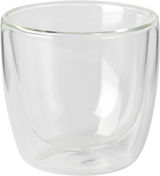 Transparenter doppelwandiger Glasbecher, seitliche Perspektive