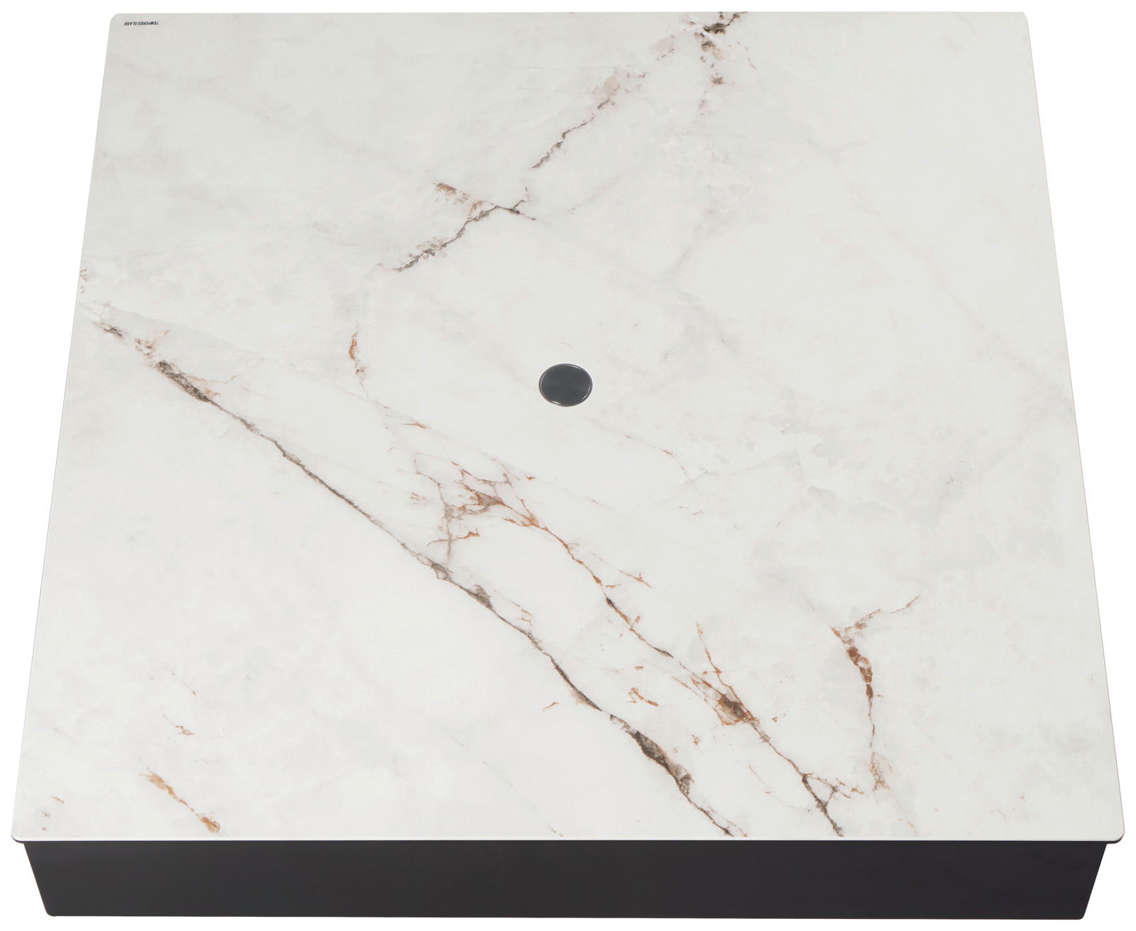Quadratischer Couchtisch mit weißer Marmoroptik und dunklem Sockel, aus der Vogelperspektive fotografiert.