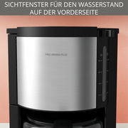 Nahaufnahme der Kaffeemaschine ProAroma Plus mit Sichtfenster für den Wasserstand auf der Vorderseite.