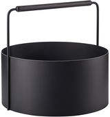 Schwarzer, runder Feuerholz-Korb mit Griff, seitliche Perspektive