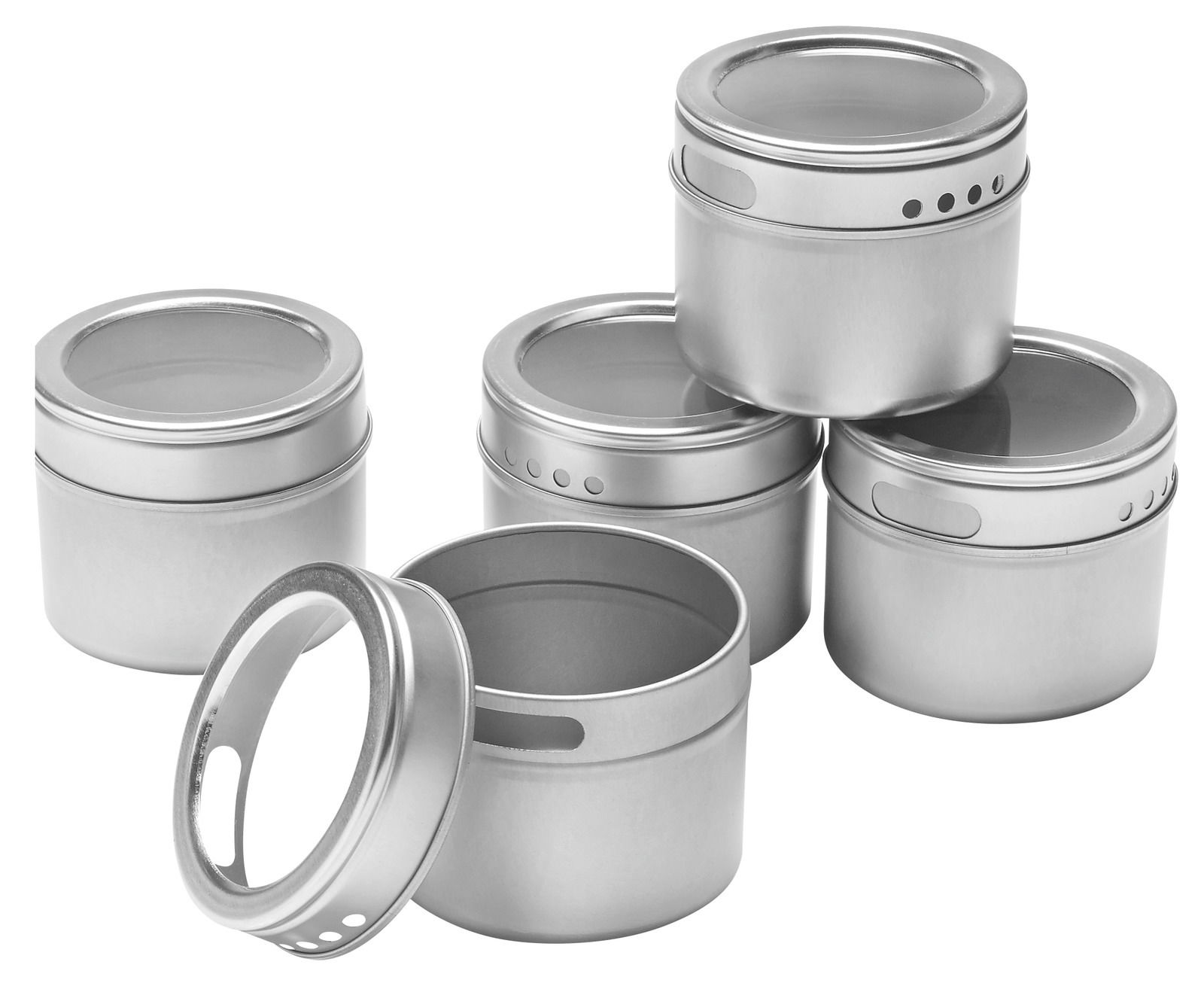 Homeware Gewürzdosenset 6-tlg. Fünf runde, silberne Gewürzdosen mit transparenten Deckeln, eine geöffnet, aus leicht erhöhter Perspektive.