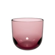 Rosa Wasserglas aus Glas, seitliche Perspektive