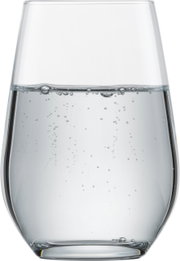 Wasserglas Forte mit sprudelndem Wasser, frontale Ansicht