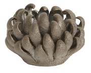 Teelichthalter in Form einer stilisierten Blume mit metallischer Oberfläche, seitliche Perspektive