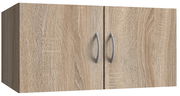 Holzfarbener Wandschrank mit zwei Türen und silbernen Griffen, seitliche Perspektive