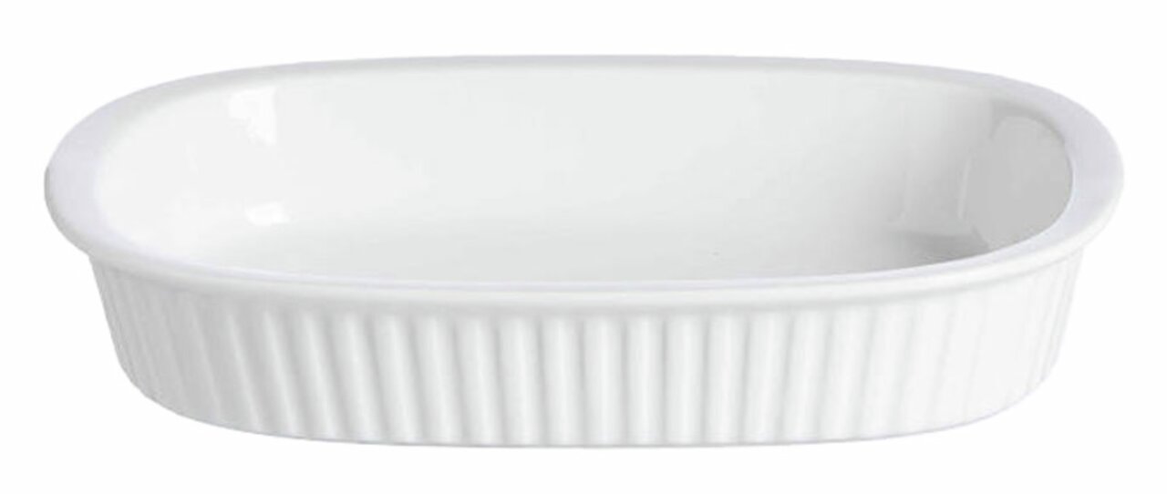 Weiße ovale Auflaufform Bianco 22cm, seitliche Perspektive