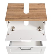 Waschbeckenunterschrank aus der Vogelperspektive mit Holzoberfläche und weißem Korpus, geöffnete Schublade und Klappe sichtbar.