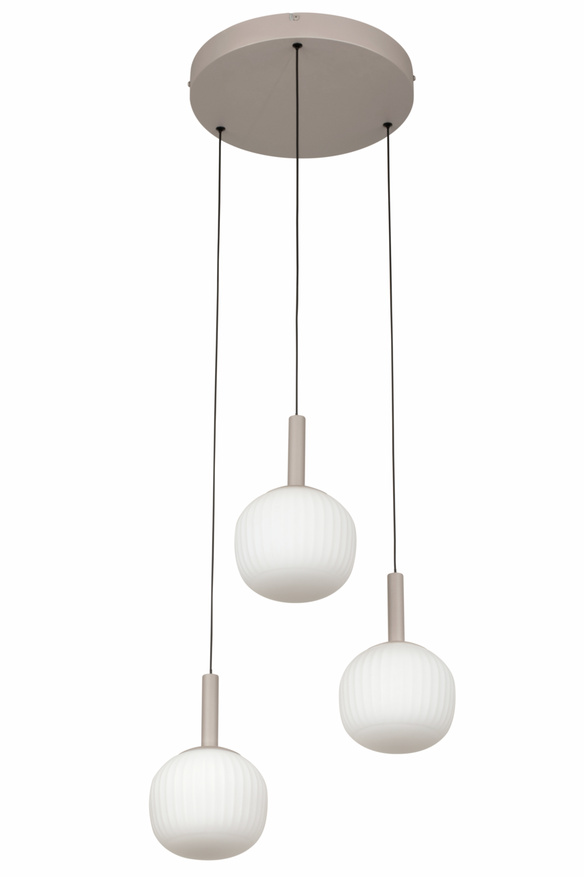 Dreiflammige LED-Hängeleuchte mit runden, geriffelten weißen Lampenschirmen, von unten betrachtet.