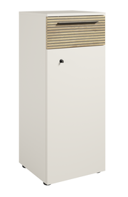 Aktenschrank mit linkem Schloss, Frontansicht, mit Holzlamellen und Metallgriff.