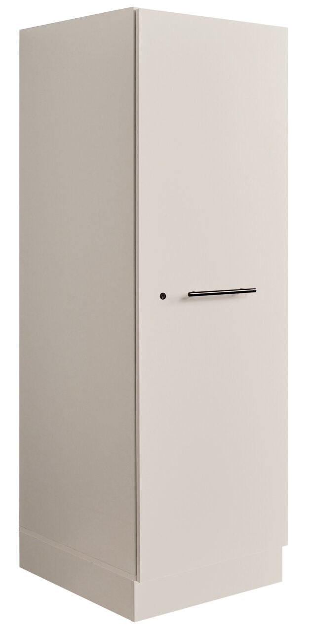 Weißer, hoher Schrank mit glatter Front und schwarzem Griff, freigestellt vor weißem Hintergrund, in schräger Frontansicht (3/4-Perspektive) von vorne links.