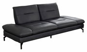 Modernes, dunkelgraues 2-Sitzer-Sofa aus Leder mit Metallfüßen, seitliche Perspektive