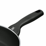 CERADUR PROFI-pan met zwart handvat, zijaanzicht