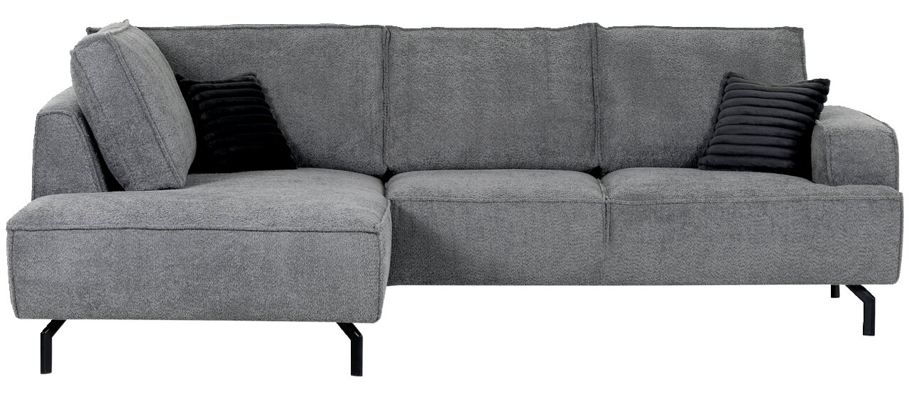 Graues Ecksofa mit Ottomane links, zwei schwarzen Kissen, frontal betrachtet.
