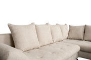 Beige Ecksofa METZ mit Ottomane rechts, Nahaufnahme von der Seite