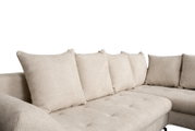 Beige Ecksofa METZ mit Ottomane rechts, Nahaufnahme von der Seite