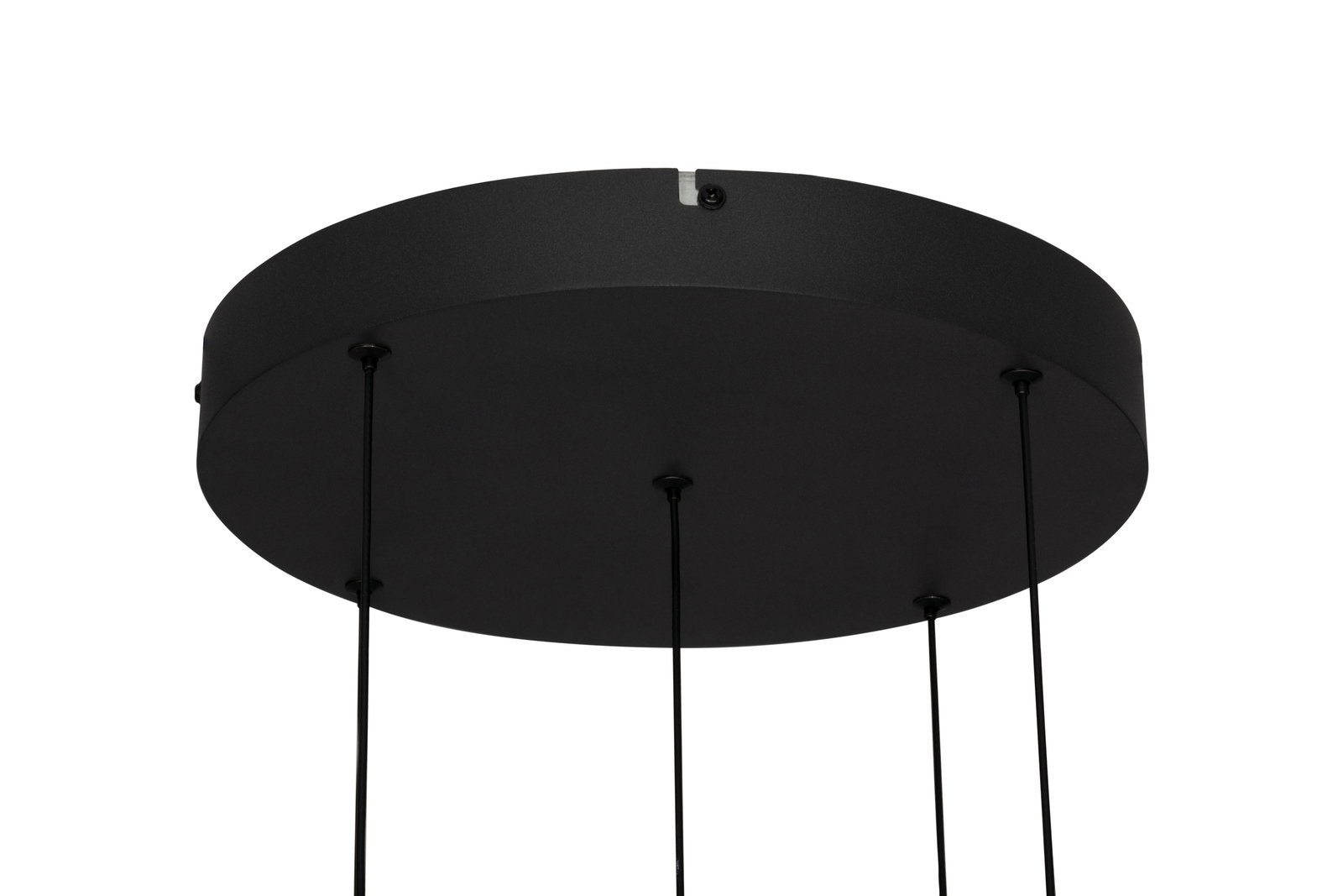 Schwarze LED-Hängeleuchte von unten betrachtet mit mehreren Kabeln.