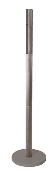 Moderner Garderobenständer aus Metall in Frontalansicht mit rundem Sockel.