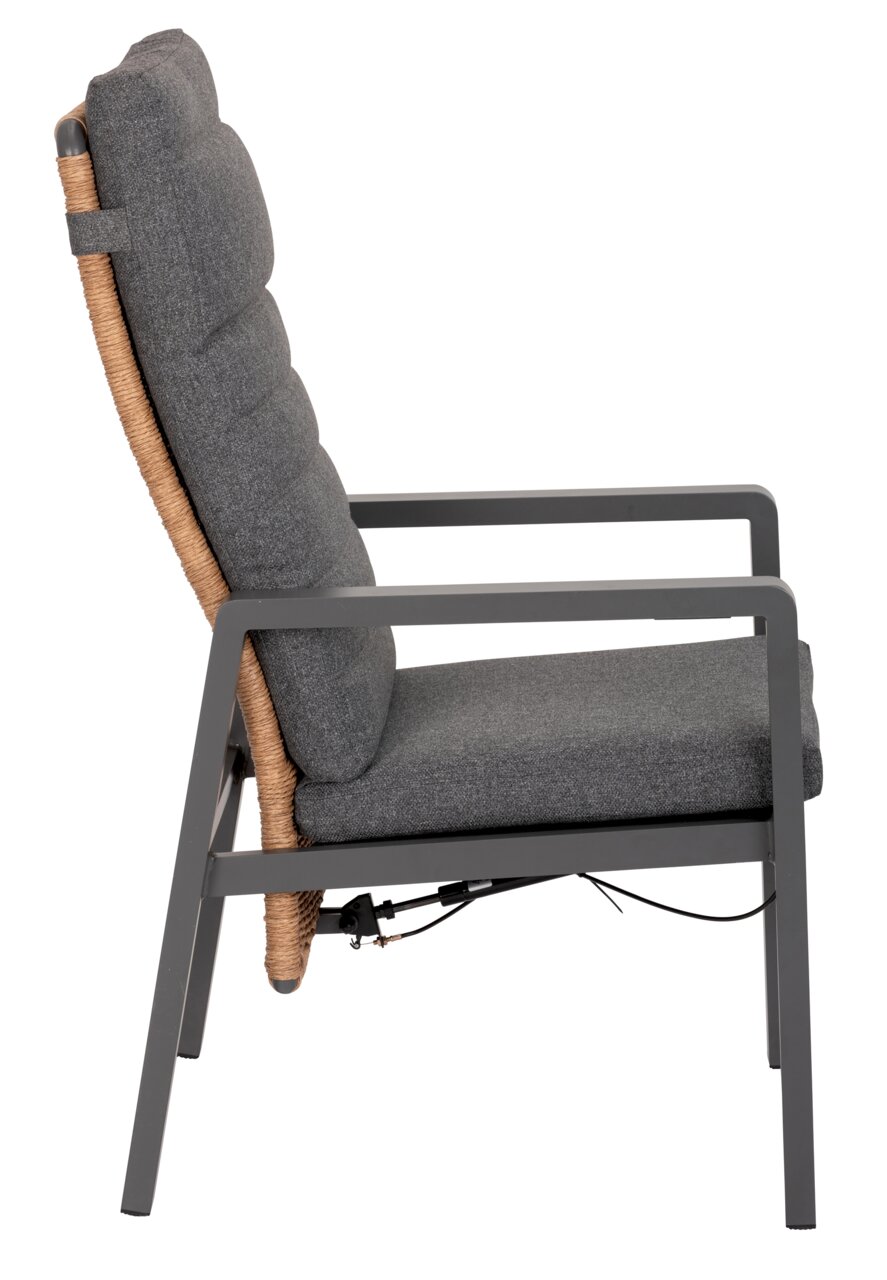 Zijaanzicht van een moderne loungestoel met grijze bekleding en een metalen frame.