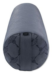 Graue Yogarolle mit floralem Muster, seitliche Perspektive