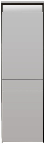Frontansicht eines modernen, grauen Garderobenschranks mit klaren Linien und minimalistischer Gestaltung.