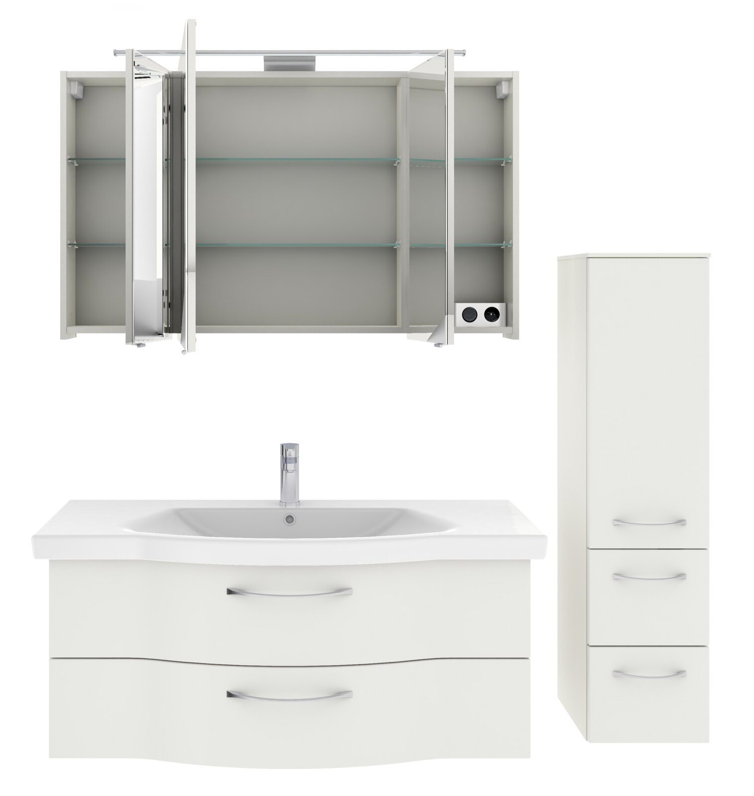 Badezimmermöbel-Set bestehend aus einem Spiegelschrank mit offenen Türen, einem Waschbeckenunterschrank mit zwei Schubladen und einem hohen Schrank mit zwei Schubladen, frontal betrachtet.