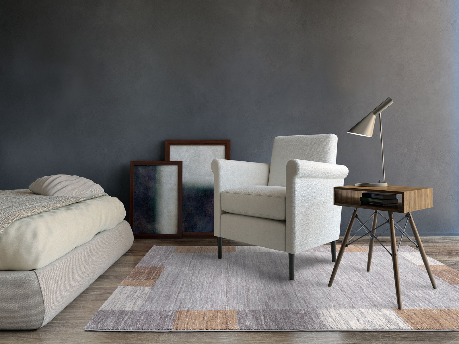 Moderner Wohnraum mit einem hellen Frisé-Teppich, einem beigen Sessel, einem Holztisch mit Lampe und Büchern, sowie einem niedrigen Bett. Perspektive von vorne.
