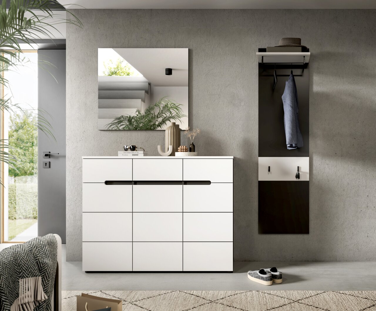 MID.YOU Garderobenkombination CANU Modernes Flur-Set mit weißer Kommode und schwarzer Griffleiste, quadratischem Wandspiegel darüber sowie Garderobenpaneel mit Ablage und Haken; frontale Perspektive.