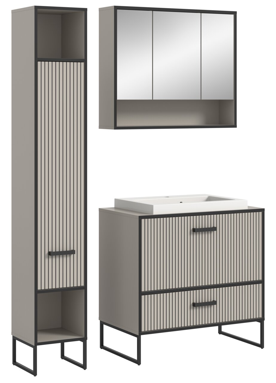 MID.YOU Badkombination BAGNO Moderne Badkombination mit vertikalen Streifen, bestehend aus einem hohen Schrank, einem Waschbeckenunterschrank und einem Spiegelschrank, aus einer frontalen Perspektive.