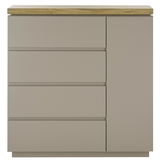 Frontale Ansicht einer modernen Kommode mit drei Schubladen und einer Tür, in neutralem Beige mit einer Holzplatte.