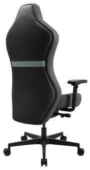 Rückansicht eines schwarzen Gaming-Stuhls mit verstellbaren Armlehnen und Rollen.