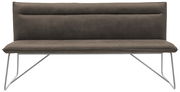 Moderne Bank mit grauem Polster und Metallbeinen, Frontalansicht