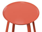 Roter Beistelltisch aus der Vogelperspektive