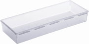 Transparente Kunststoffbox, rechteckig, mit Deckel, aus seitlicher Perspektive fotografiert.