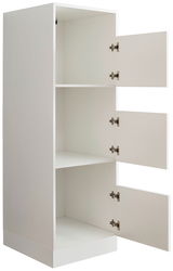 Weißer Wäscheschrank der Serie WASCHPUNKT von XORA mit drei offenen Türen, seitliche Perspektive