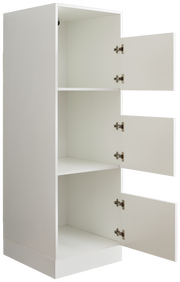 Weißer Wäscheschrank der Serie WASCHPUNKT von XORA mit drei offenen Türen, seitliche Perspektive