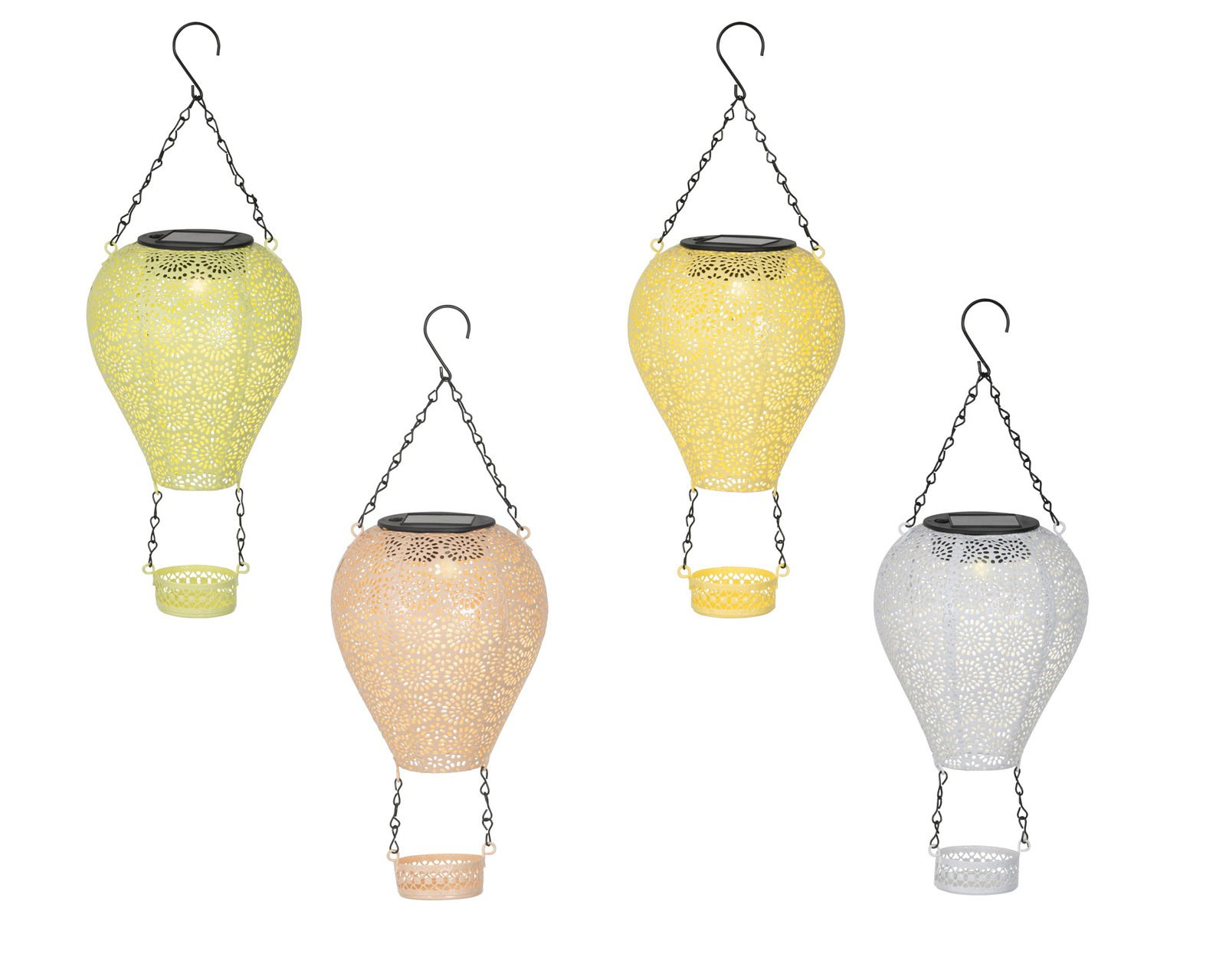 Vier hängende Solarballons aus Metall in verschiedenen Farben, mit filigranem Muster und Kettenaufhängung, aus der Vorderansicht.