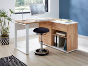Moderner Schreibtisch mit Holzoptik und weißem Metallgestell, seitliche Perspektive