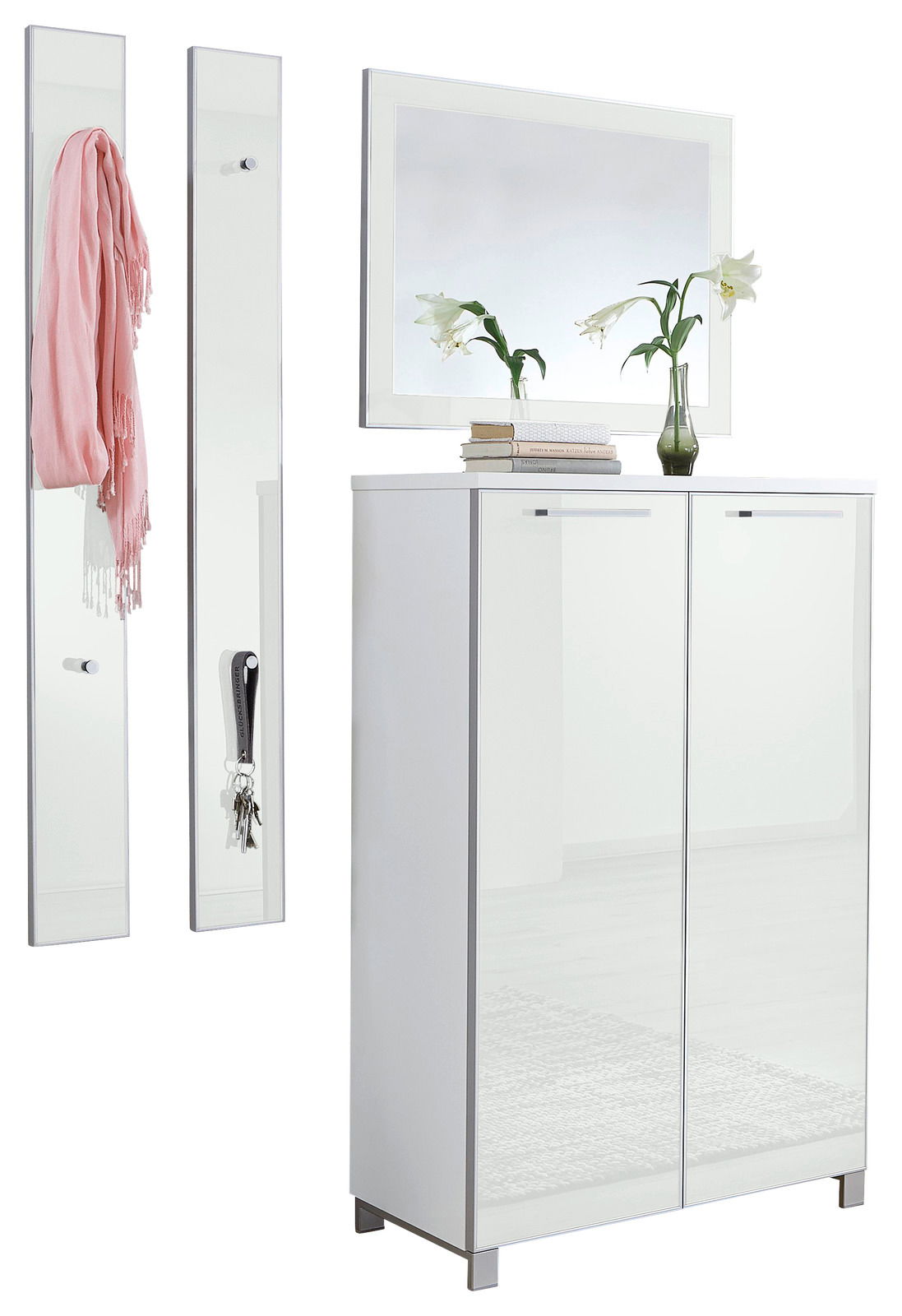 Garderoben-Set bestehend aus einem hohen Schrank mit zwei Türen, zwei Wandpaneelen mit Haken und einem großen Spiegel, frontal abgebildet.
