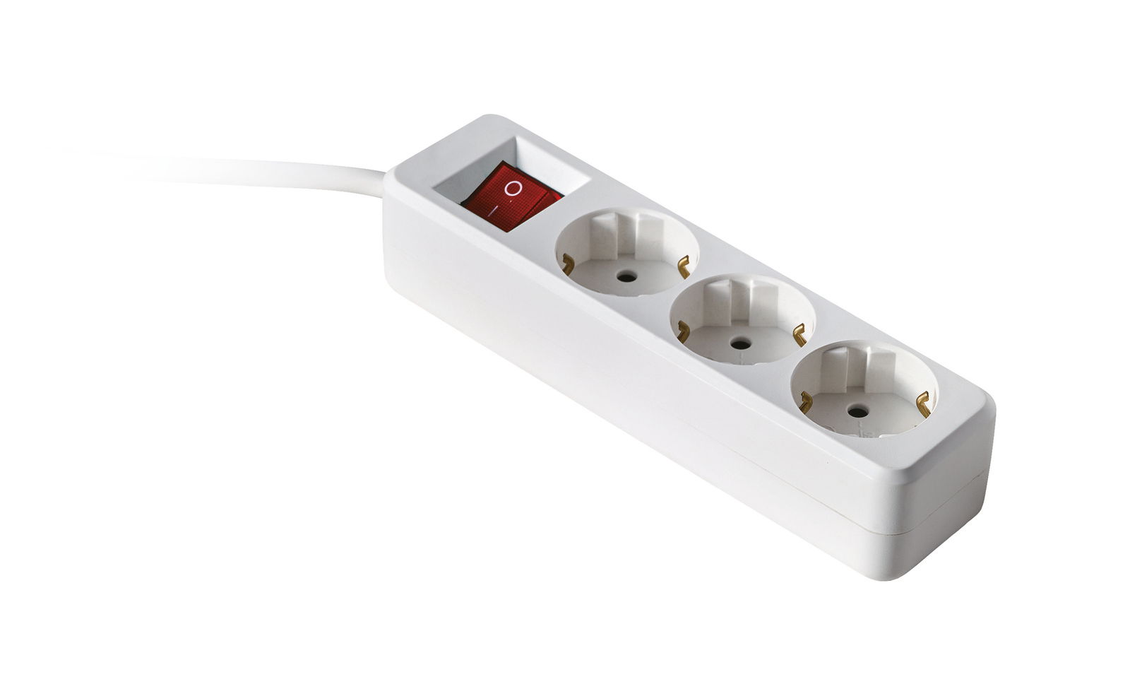 Weiße Steckdosenleiste mit drei Steckplätzen und rotem Ein-/Ausschalter, seitliche Perspektive