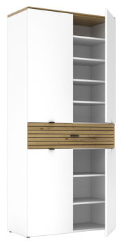 Hoher XL-Schuhschrank mit weißem Korpus und Holzelementen, teilweise geöffnete Türen, seitliche Perspektive