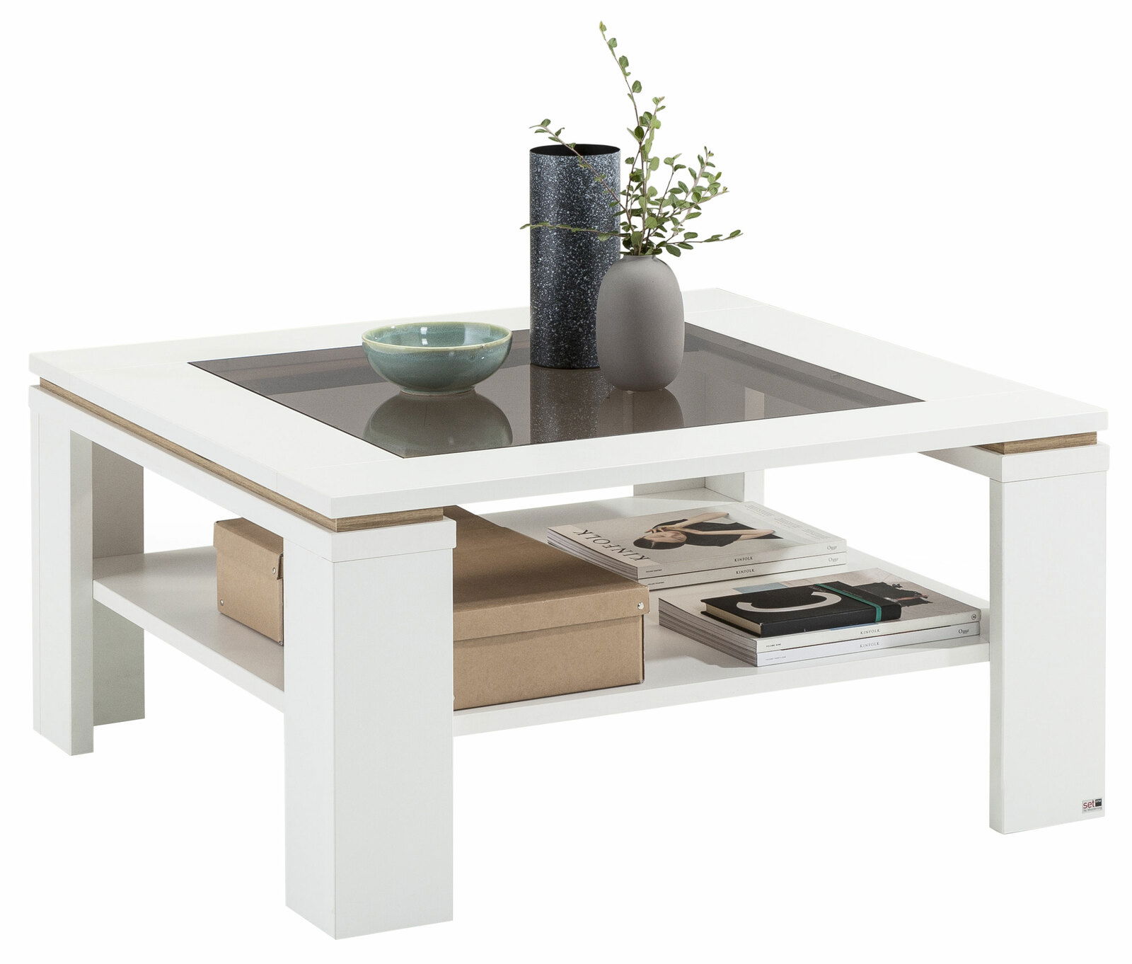 Moderner weißer Couchtisch mit Glasplatte und Ablage, seitliche Perspektive