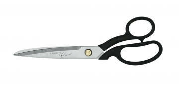 Schneiderschere 210, seitliche Ansicht, mit schwarzem Griff und silberner Klinge.