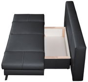 Schwarzer Querschläfer-Sofa mit ausgezogenem Bettkasten, Ansicht von oben.