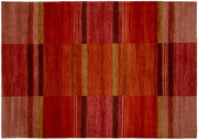 Wollteppich mit roten und orangefarbenen Streifen, Draufsicht