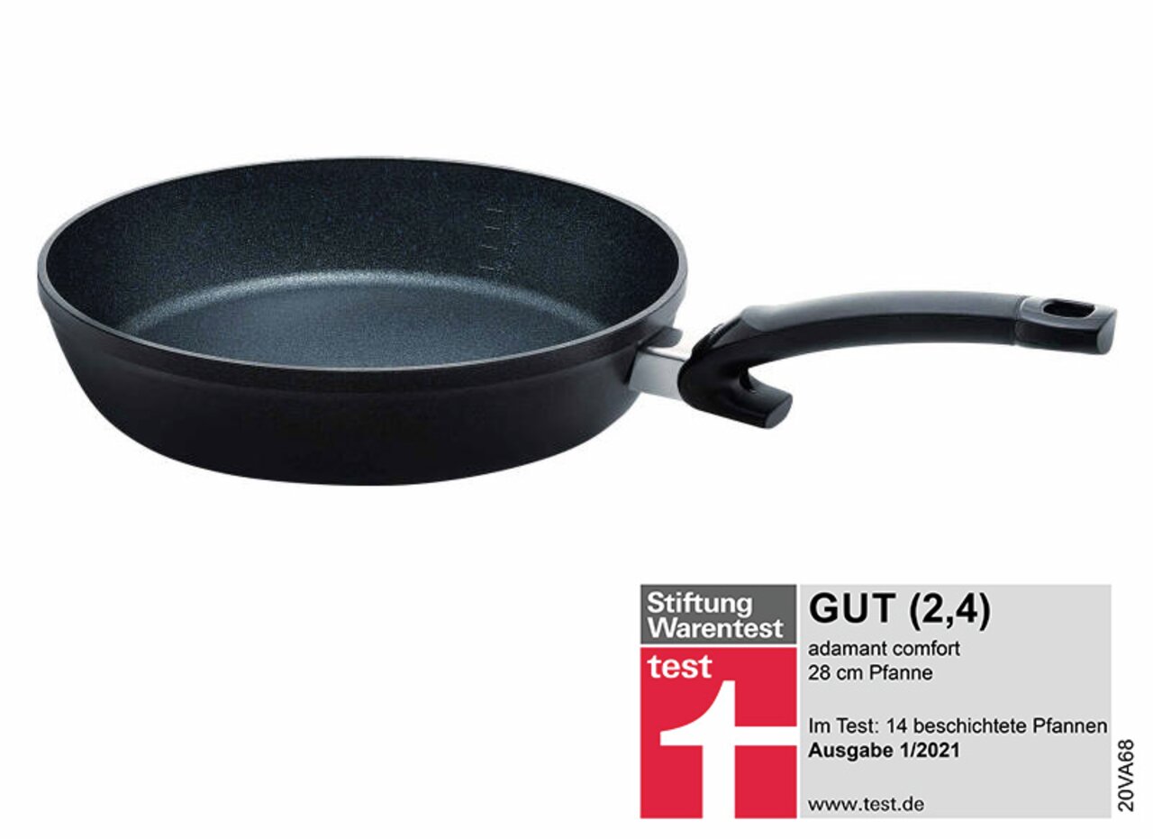 Adamant Comfort-koekenpan 28 cm, zijaanzicht, zwarte antiaanbaklaag, ergonomisch handvat